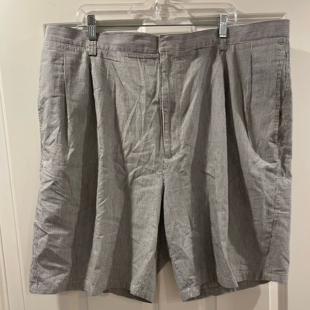 Cutter & Buck Men’s Seersucker Shorts size: 46T